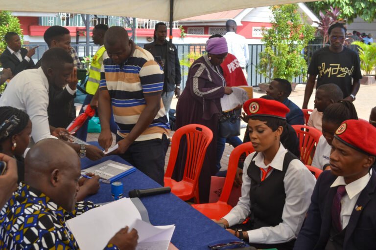 Ugandan Presidential Hopefuls Challenge Electoral Commission’s Signature Verification Process