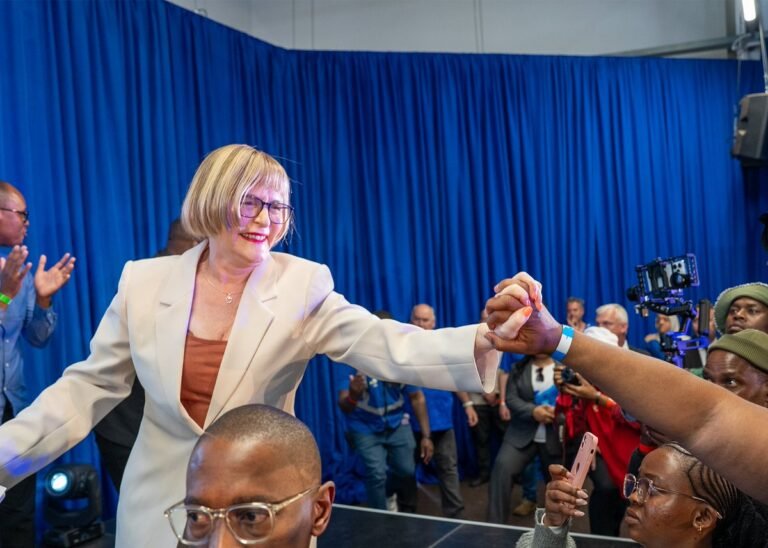 Helen Zille Enters Johannesburg Mayoral Race as Polls Show DA Leading ANC